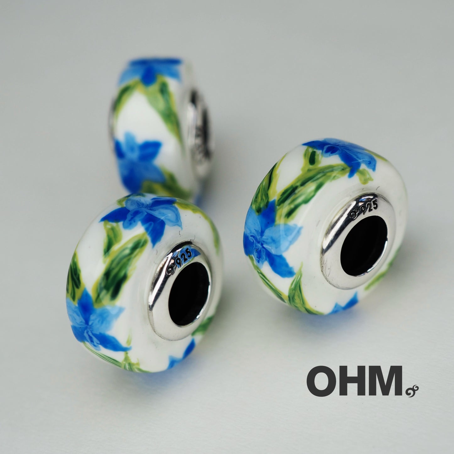 OHMnique -Iris Amour(Enamel)