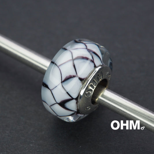 OHMnique - White Square - last piece