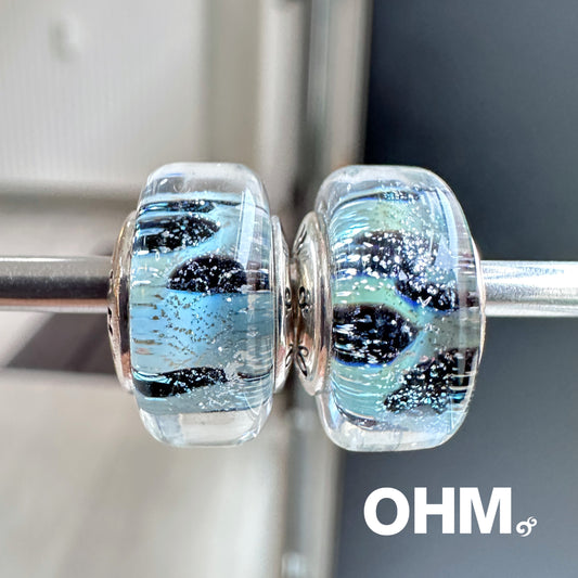 OHMnique - Glacial Shadows