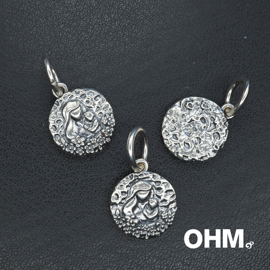 OHMnique -Mother Moon - pre order