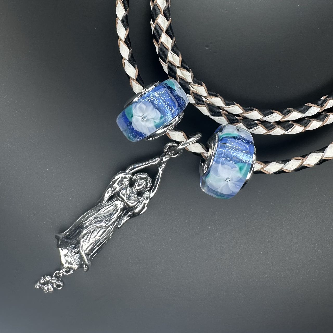 OHMnique Bloom over blue - LE - last piece