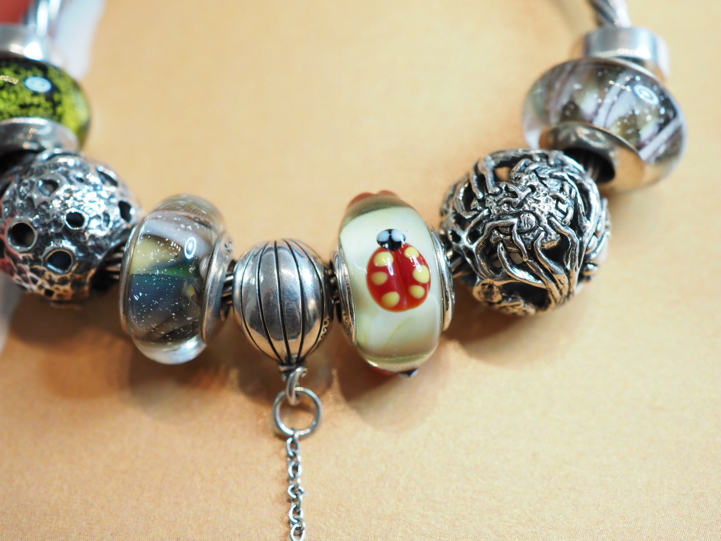 OHMnique Autumn Ladybug Donut  - LE - retired