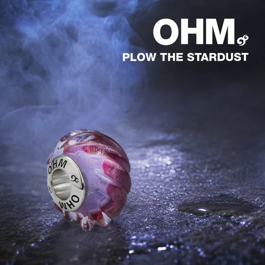 OHMnique - Plow The Stardust