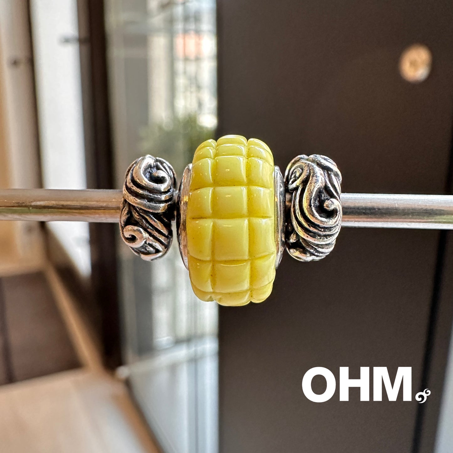 OHMnique - Golden Gummy - Last Piece