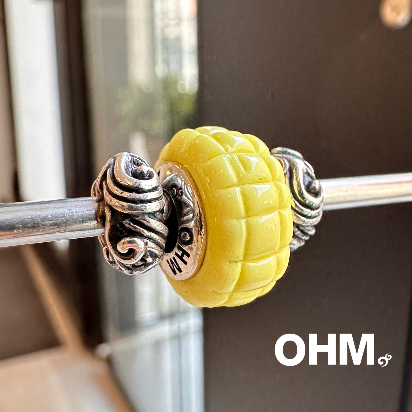 OHMnique - Golden Gummy - Last Piece