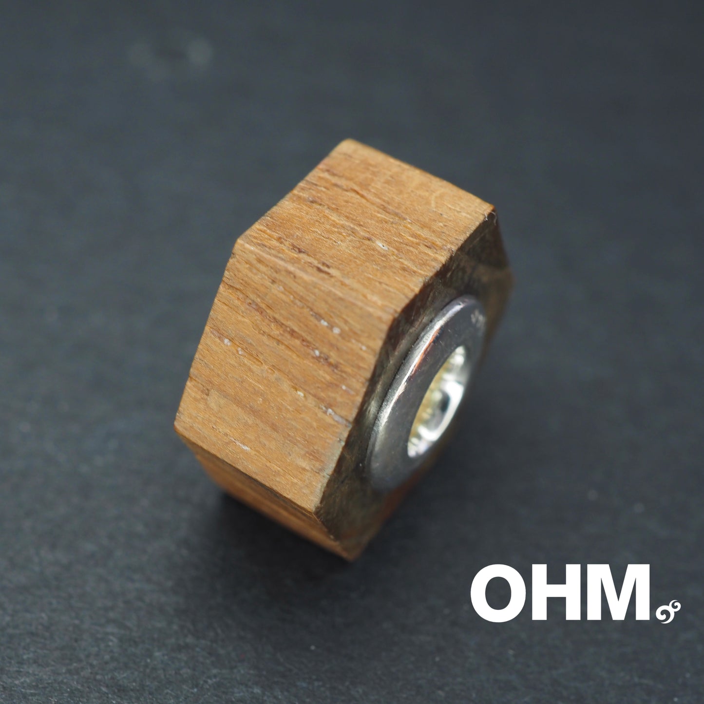 OHMnique - Wood Hexagon- last piece