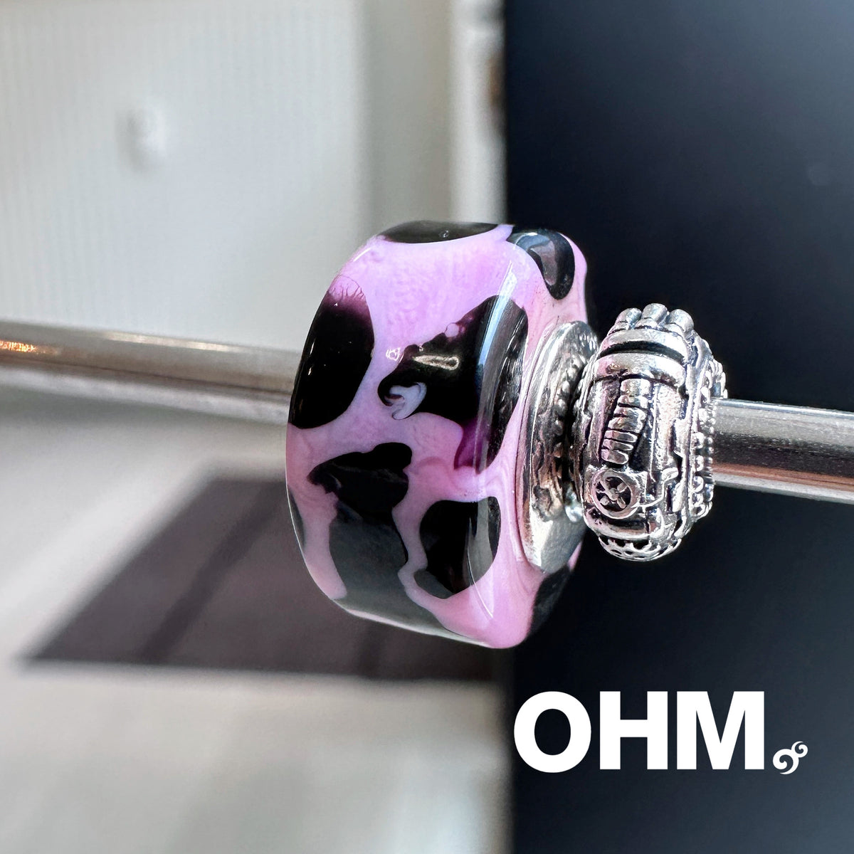 OHMnique - Moo-d Swing- last piece