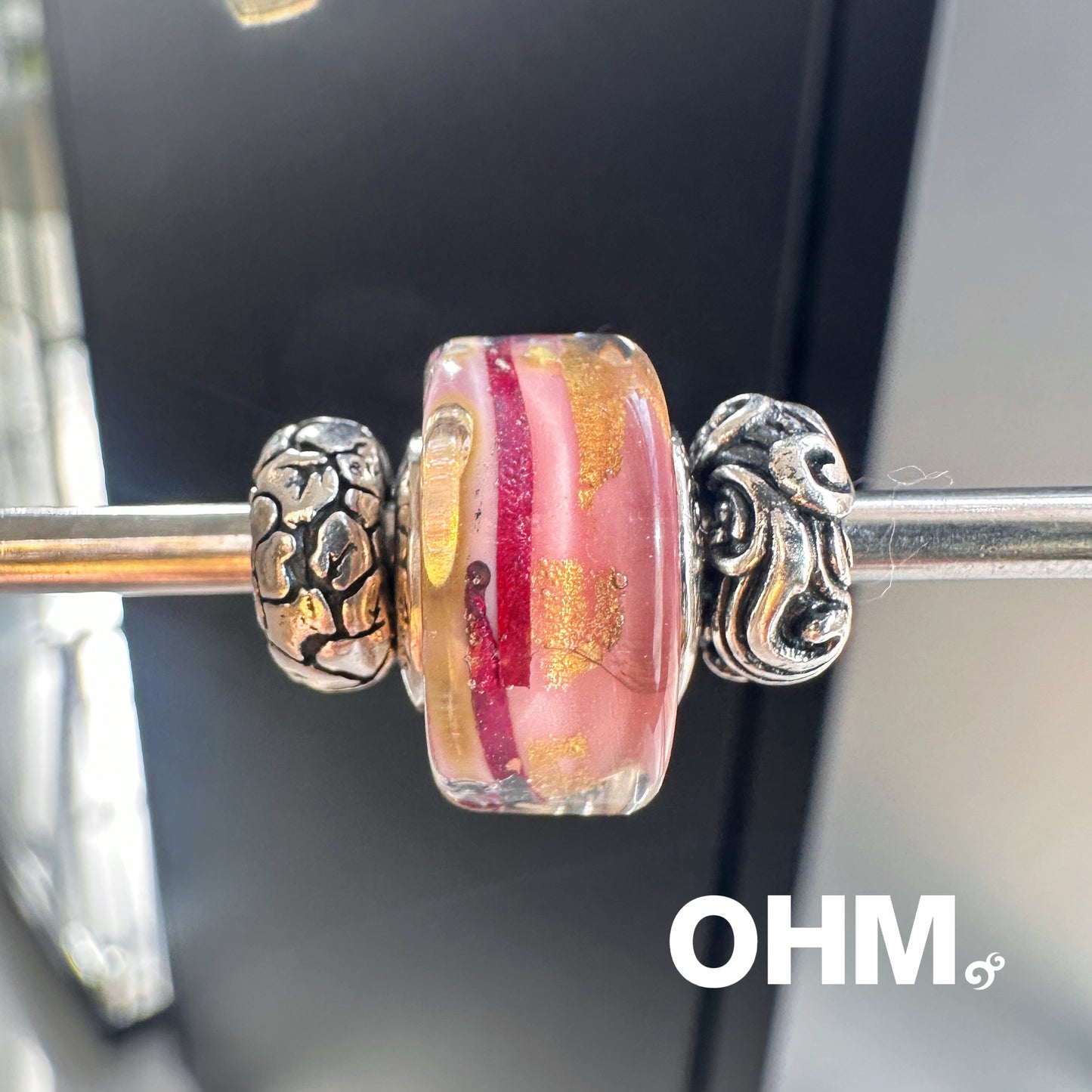 OHMnique - Frozen Blush - last piece