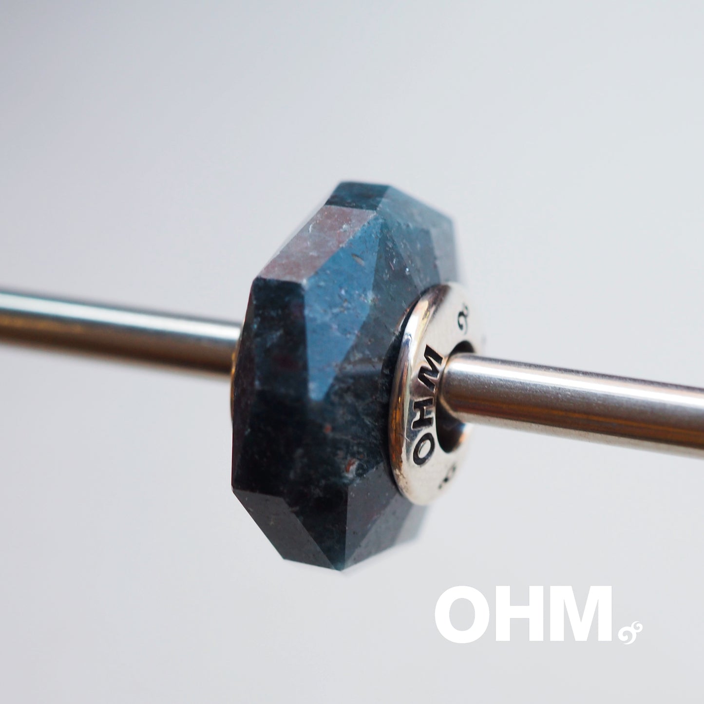 OHMnique - Mystic Muse (Ruby Kiyanite) - Last piece