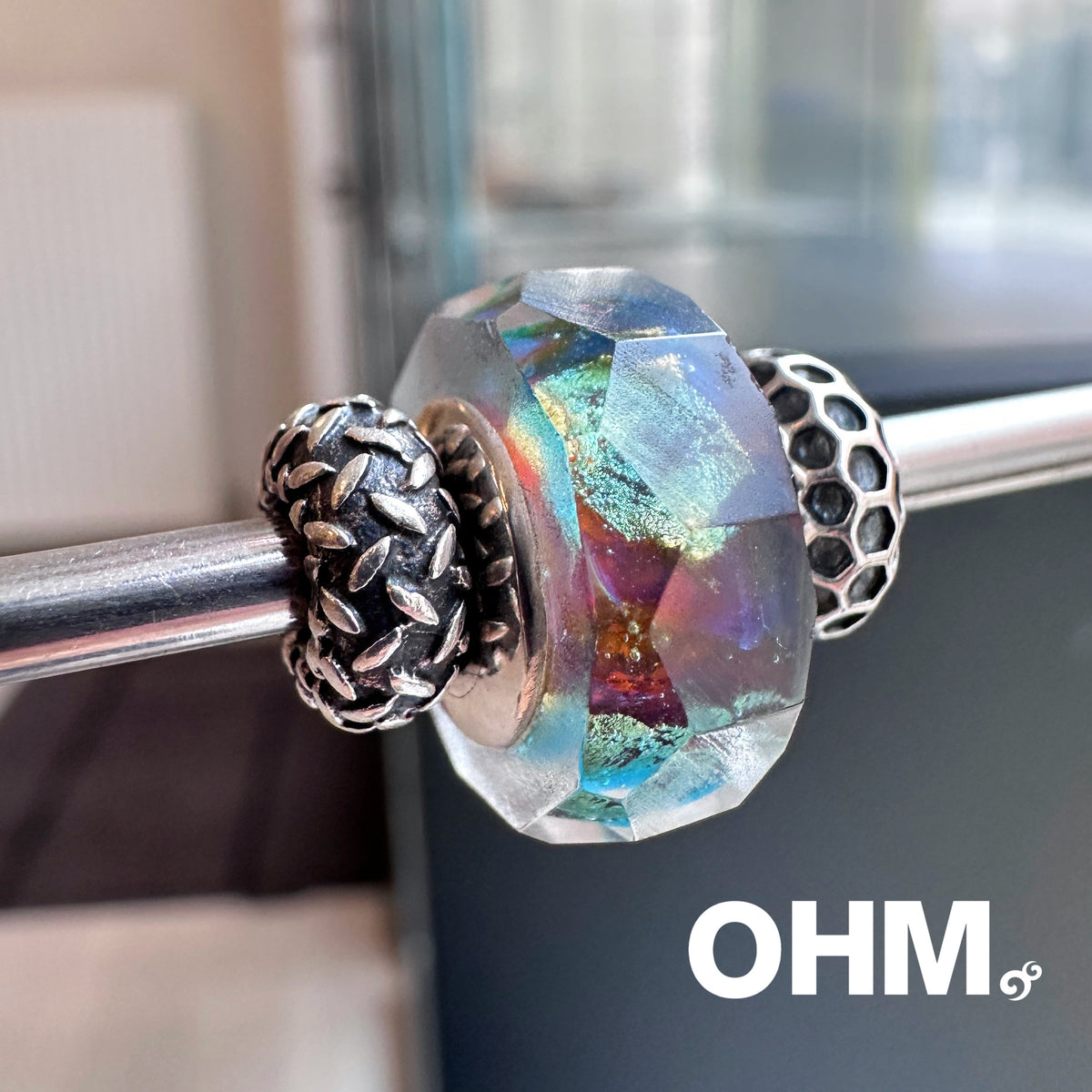 OHMnique -Carved Lilac- last piece
