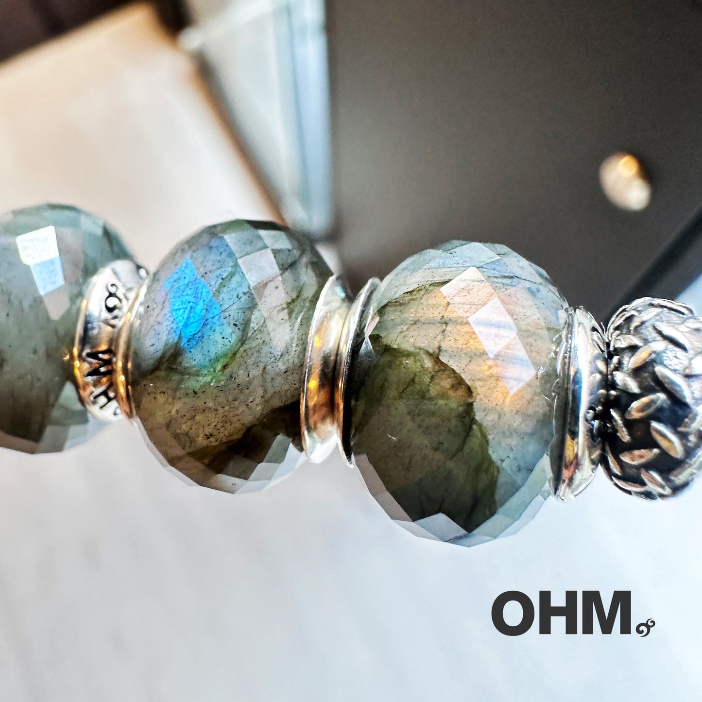 OHMnique - Phase Shift