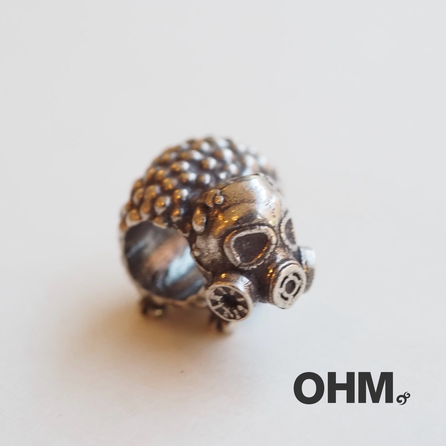 OHMnique - Mask up Black Sheep Gas Mask - last piece