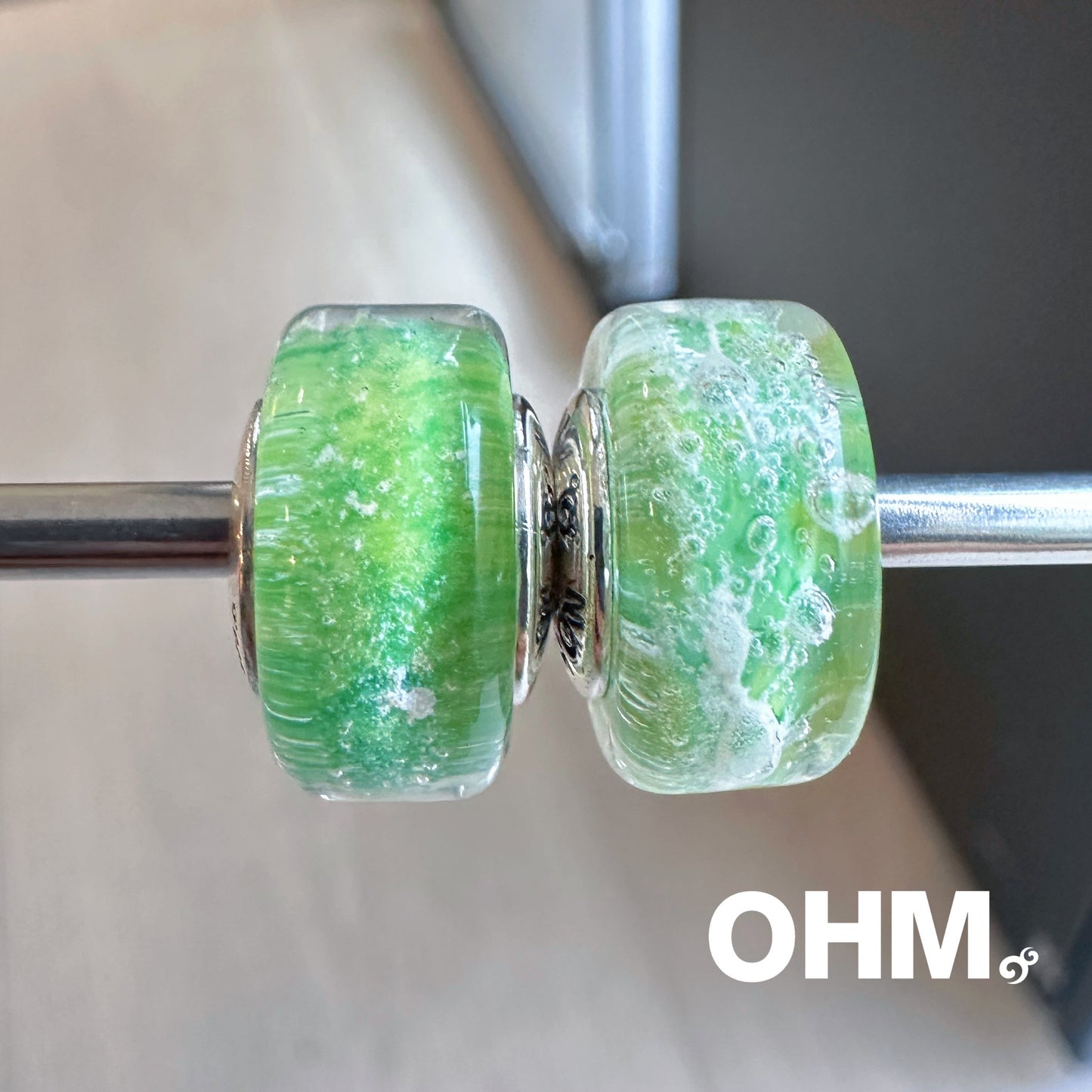 OHMnique - Glowing Moss