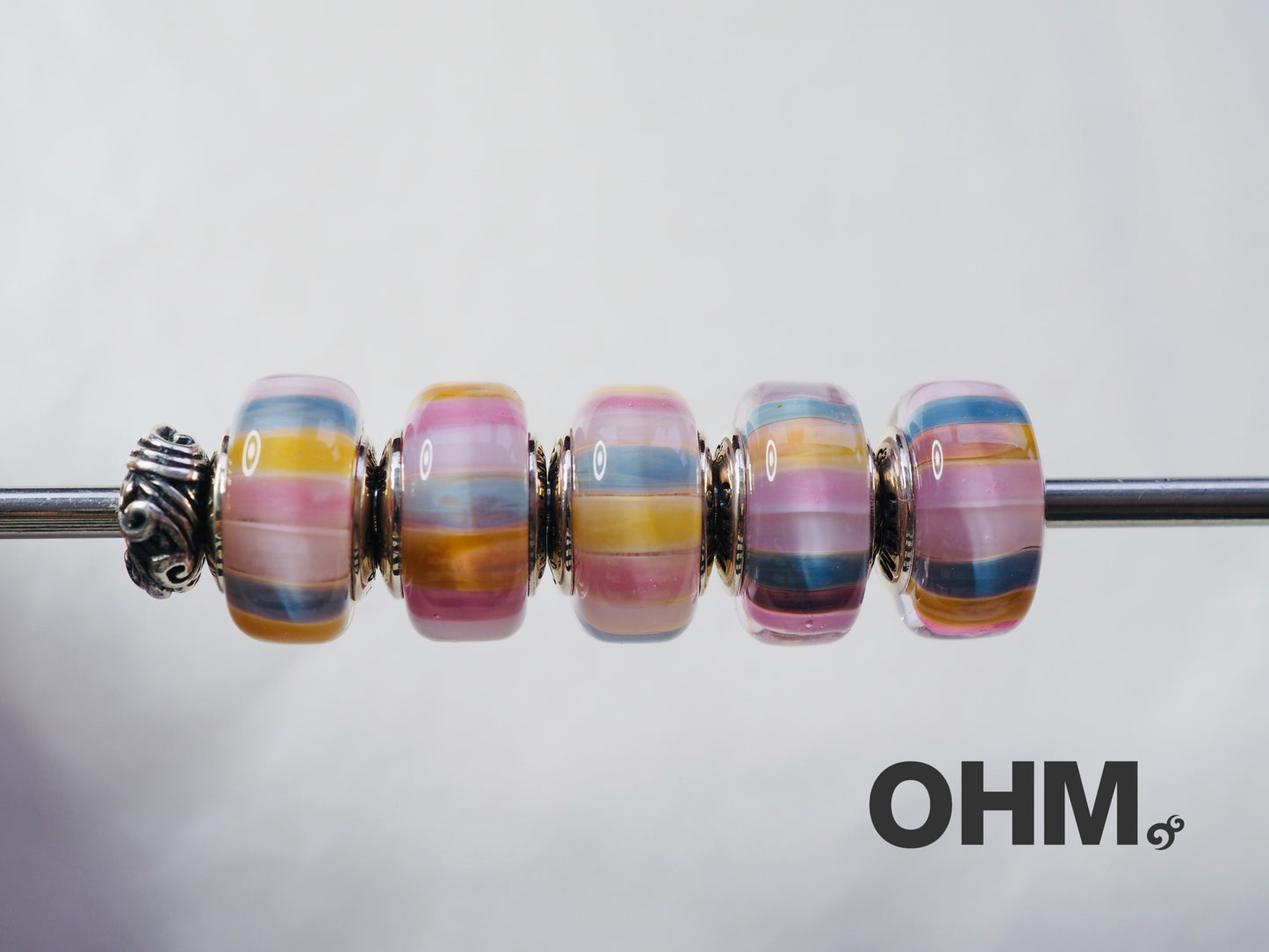 OHMnique - GOTM NO. 41 Polychrome Python