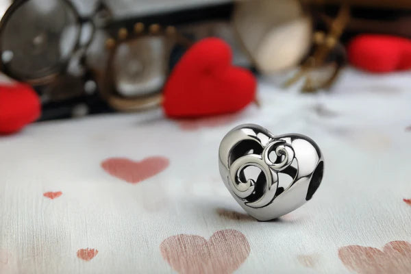 BEADMAIL NO. 59 Heartistry